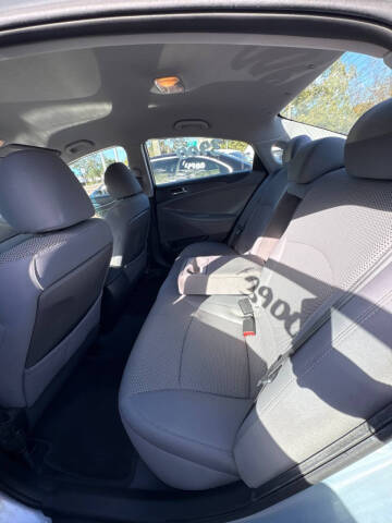 2011 Hyundai Sonata GLS