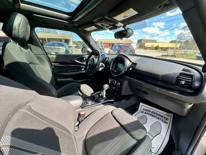 2017 MINI Clubman Cooper
