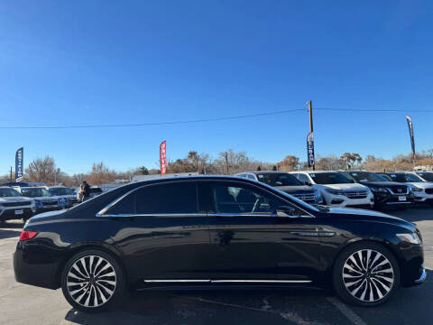 2017 Lincoln Continental Black Label
