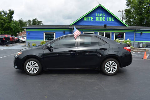 2016 Toyota Corolla LE