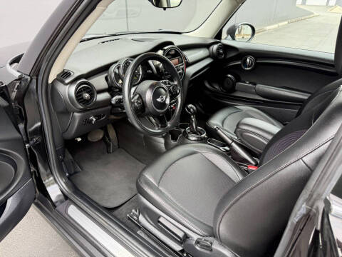 2016 MINI Hardtop 2 Door Cooper
