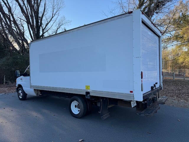 2016 Ford E-Series E-350 SD