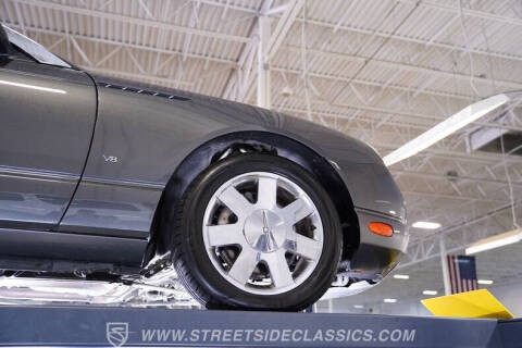2003 Ford Thunderbird