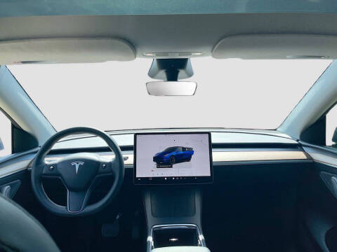 2024 Tesla Model Y Long Range