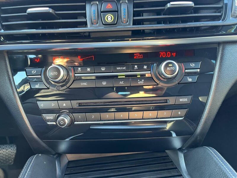 2017 BMW X6 xDrive50i