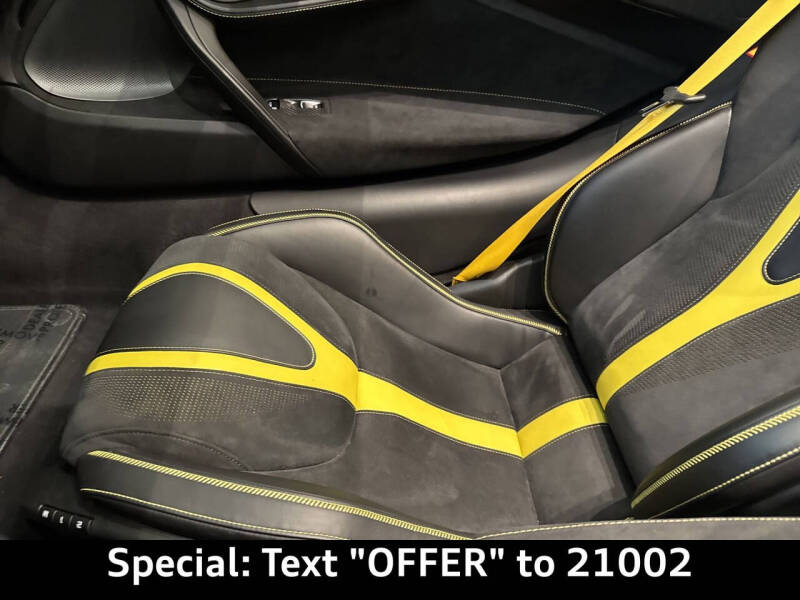 2022 McLaren 720S Spider Performance