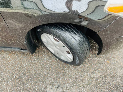 2012 Nissan Versa 1.8 S