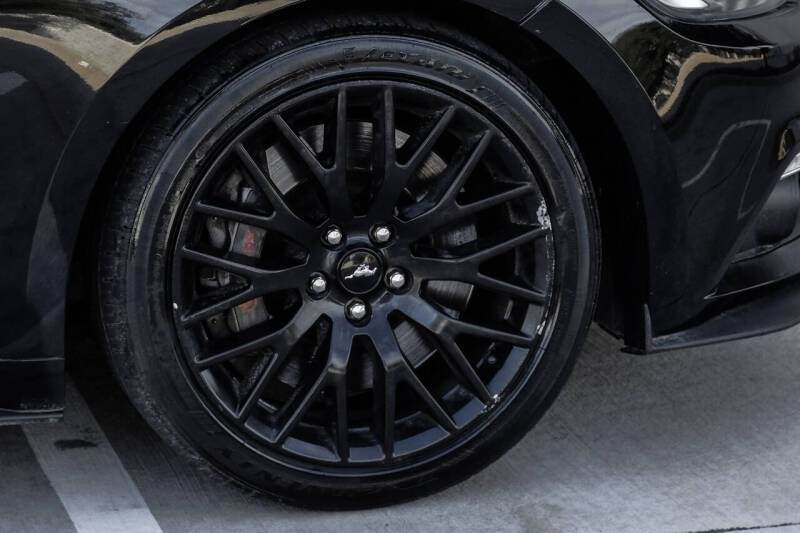 2017 Ford Mustang GT Premium