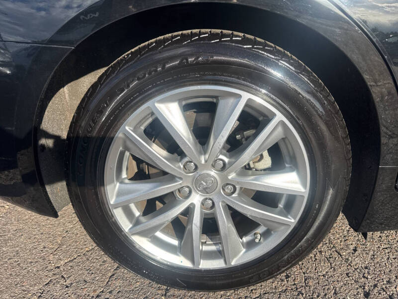 2017 Infiniti Q50 2.0T Premium