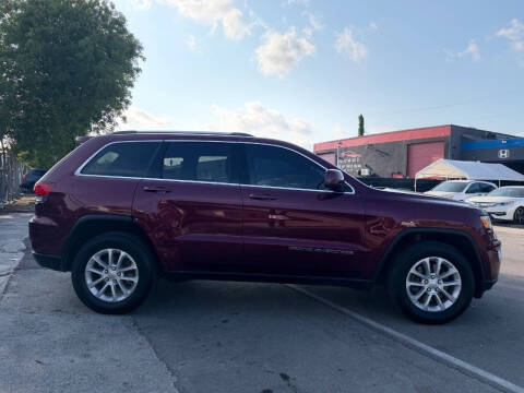2021 Jeep Grand Cherokee Laredo E