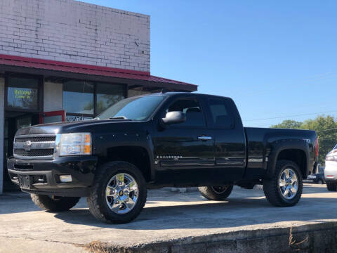 2009 Chevrolet Silverado 1500 for sale at Express Auto Sales in Dalton GA