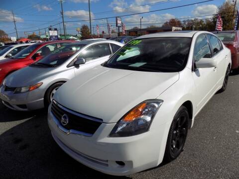 2009 Nissan Altima for sale at Pro-Motion Motor Co in Hickory NC