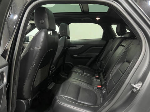 2018 Jaguar F-PACE S