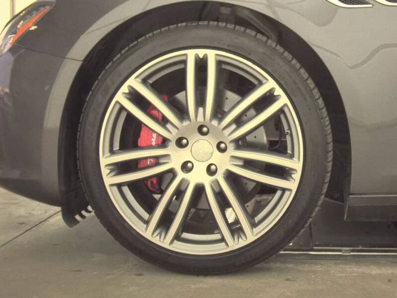 2017 Maserati Ghibli