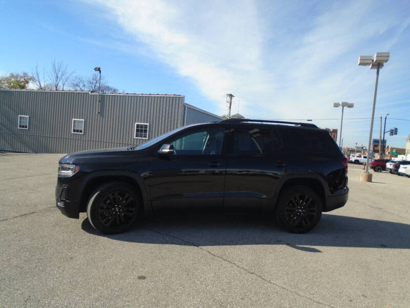 2023 GMC Acadia SLT