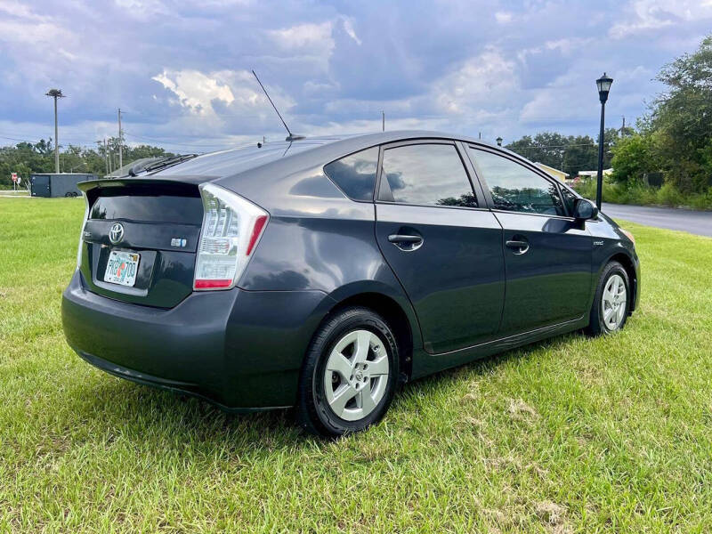 2011 Toyota Prius Two