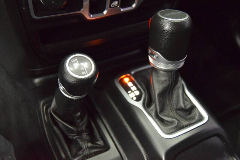 2020 Jeep Gladiator Sport Altitude