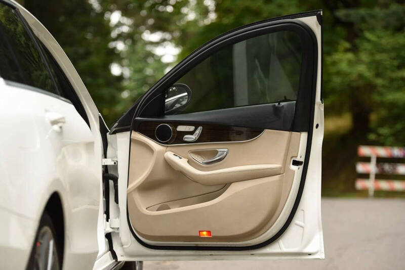 2018 Mercedes-Benz C-Class C 300