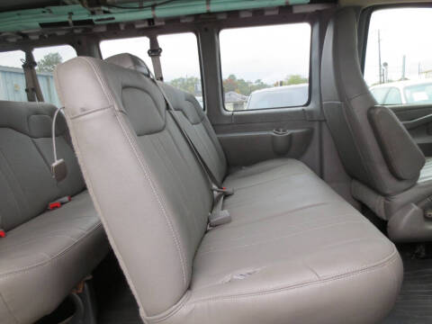 2017 Chevrolet Express LS 3500