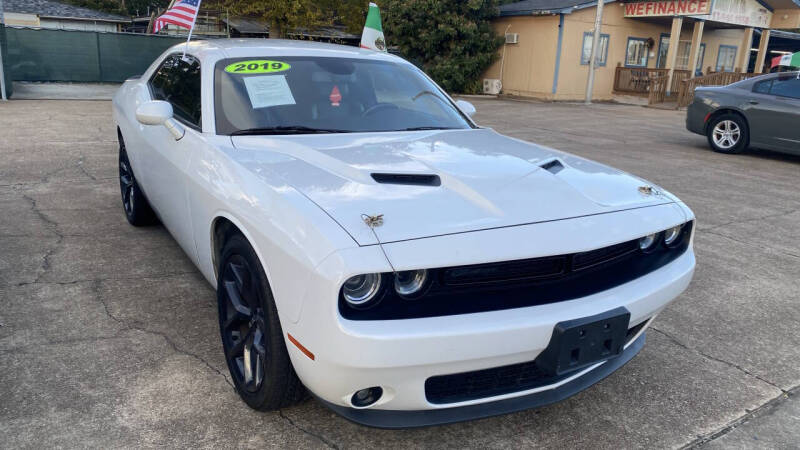 2019 Dodge Challenger SXT