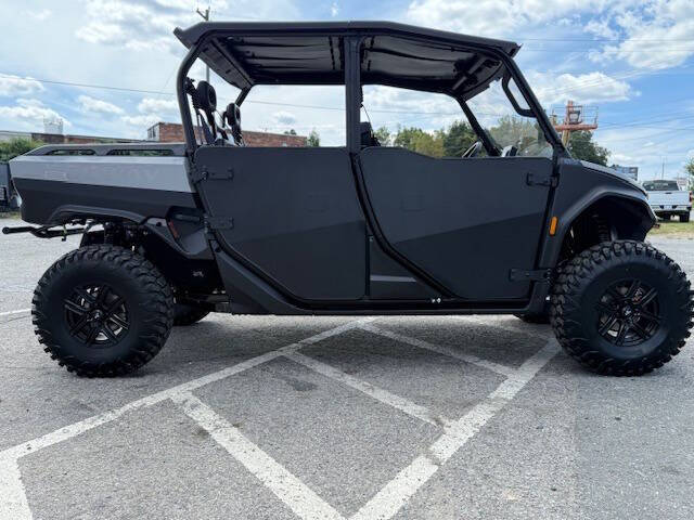 2025 Segway UT10 Crew P