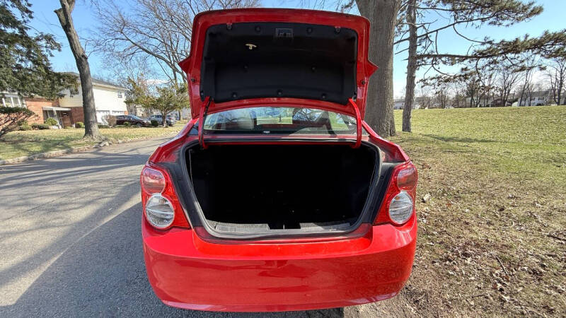 2014 Chevrolet Sonic LT Auto