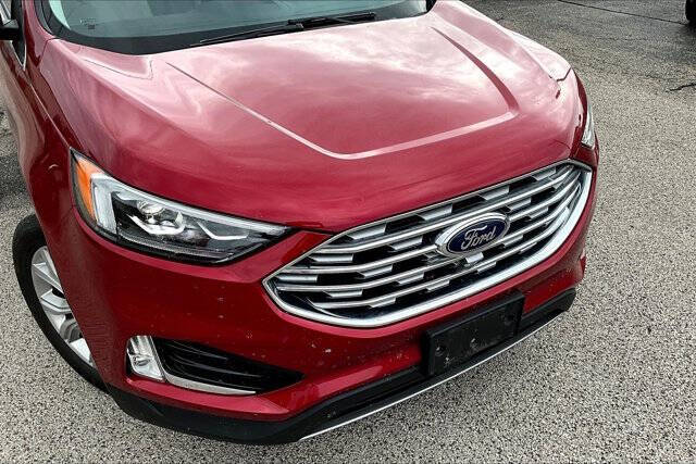 2021 Ford Edge Titanium