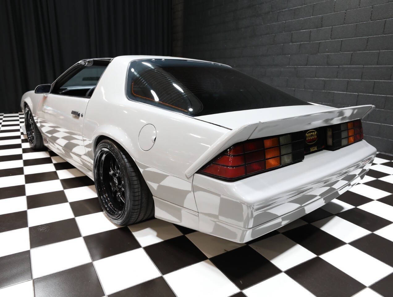 1989 Chevrolet Camaro 34