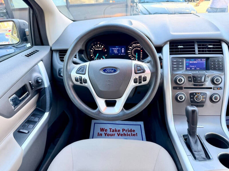 2013 Ford Edge SE
