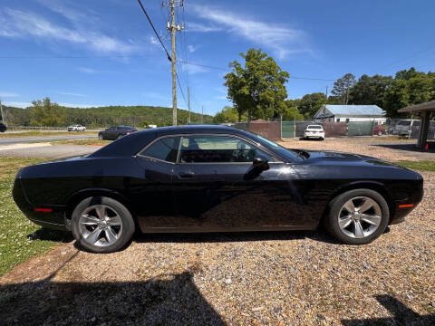 2017 Dodge Challenger SXT