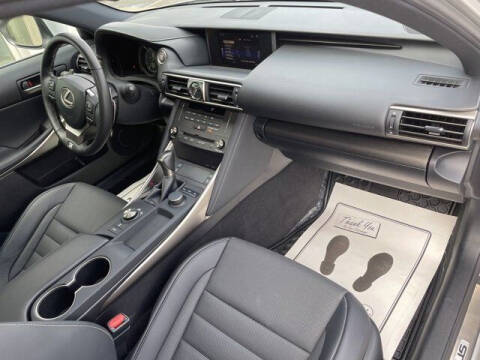 2019 Lexus IS 300