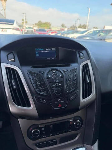 2012 Ford Focus SEL