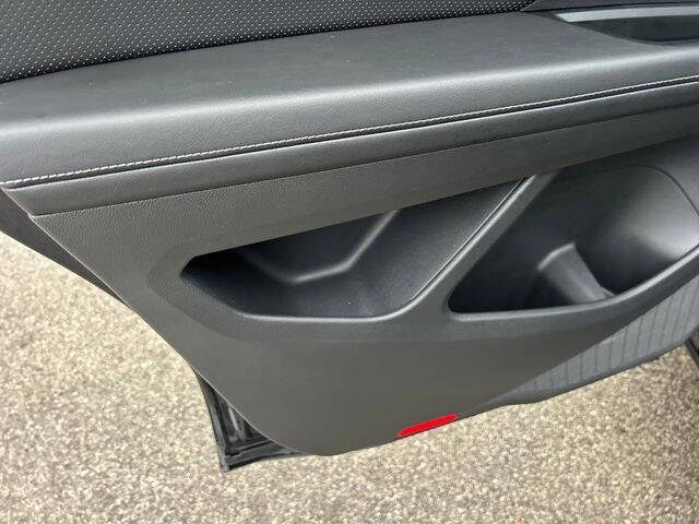 2024 Volkswagen Atlas Cross Sport SE 4Motion