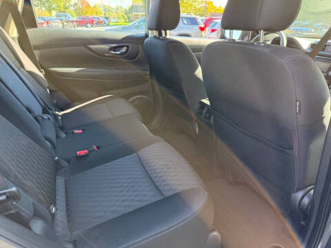 2017 Nissan Rogue SL