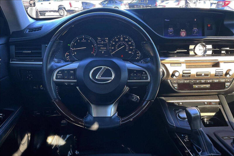 2016 Lexus ES 350