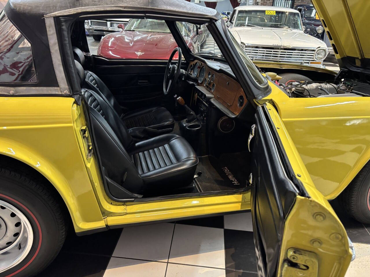 1974 Triumph TR6 17