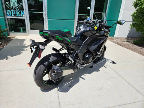 2023 Kawasaki Ninja 1000SX