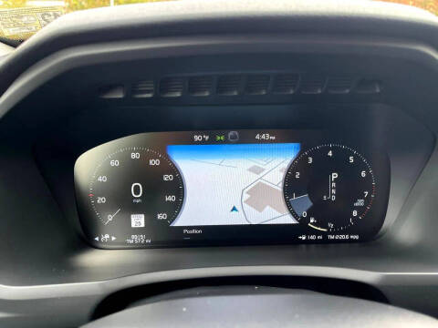 2019 Volvo XC90 T6 Momentum