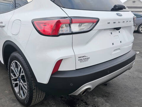 2020 Ford Escape SEL