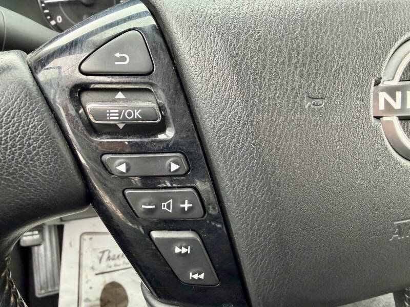 2021 Nissan Armada SV