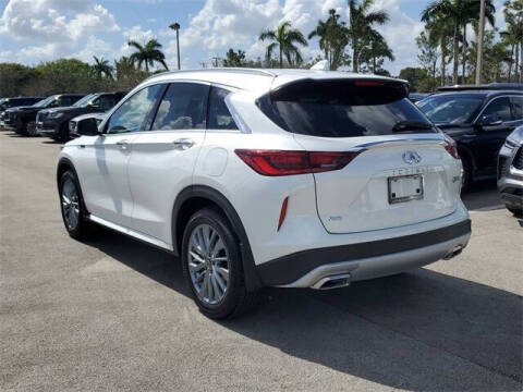 2025 Infiniti QX50 Luxe
