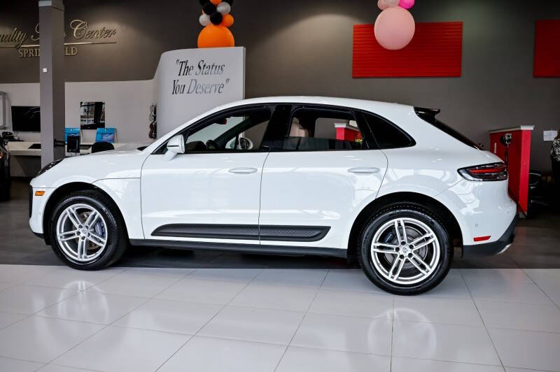2023 Porsche Macan