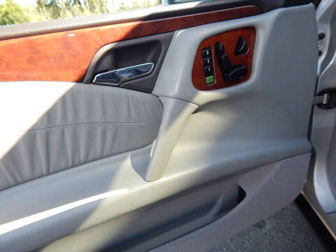 1999 Mercedes-Benz E-Class E 320