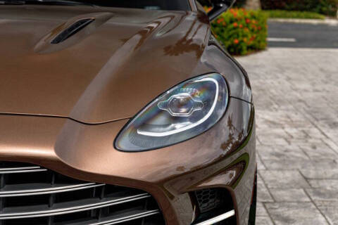 2025 Aston Martin DBX 707