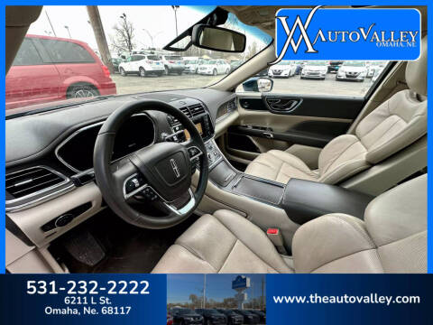 2017 Lincoln Continental Select