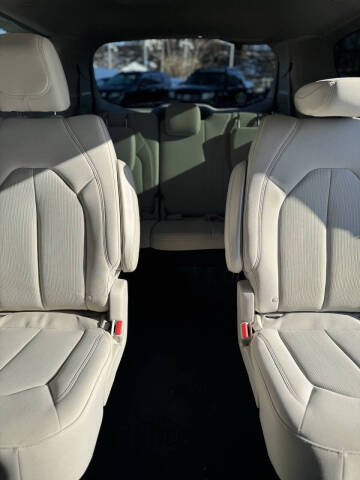 2017 Chrysler Pacifica LX