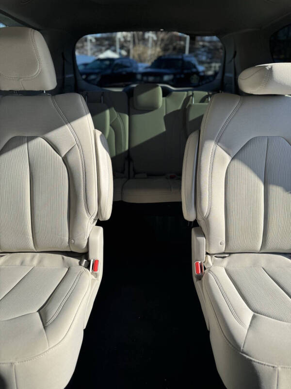 2017 Chrysler Pacifica LX