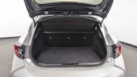 2023 Toyota Corolla Hatchback SE