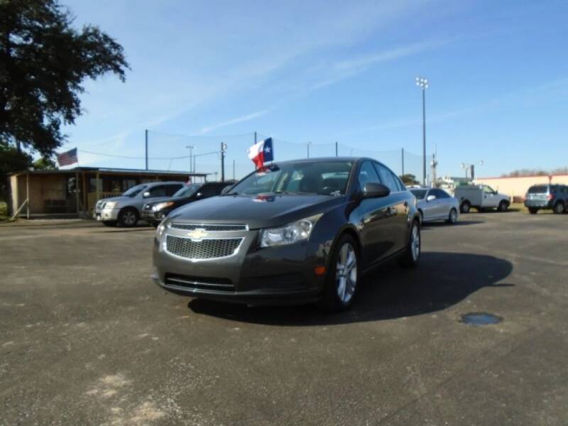 2013 Chevrolet Cruze for sale at American Auto Exchange in Houston TX