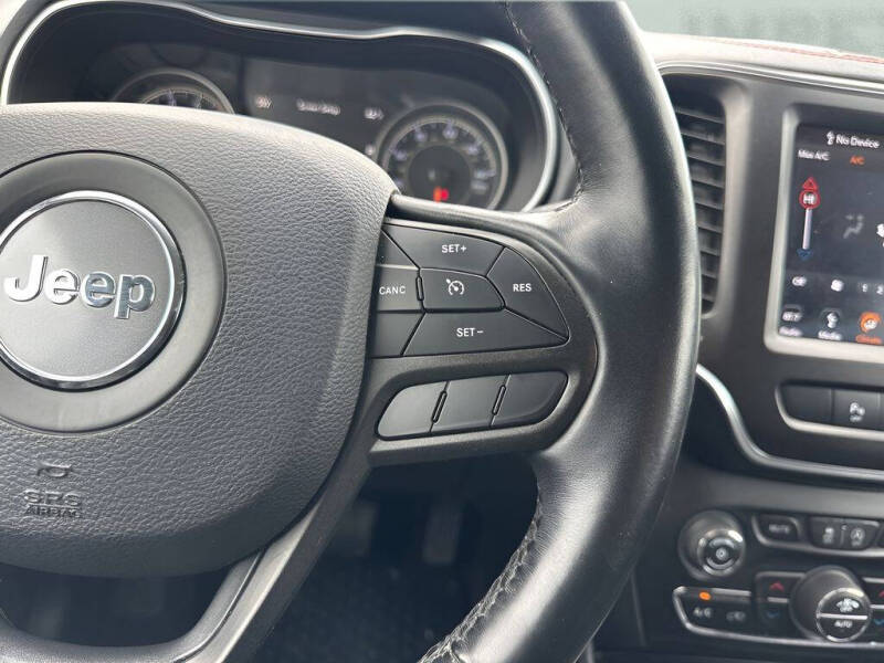 2019 Jeep Cherokee Trailhawk